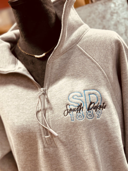 SOUTH DAKOTA 1/4 ZIP - CREWNECK SWEATSHIRT