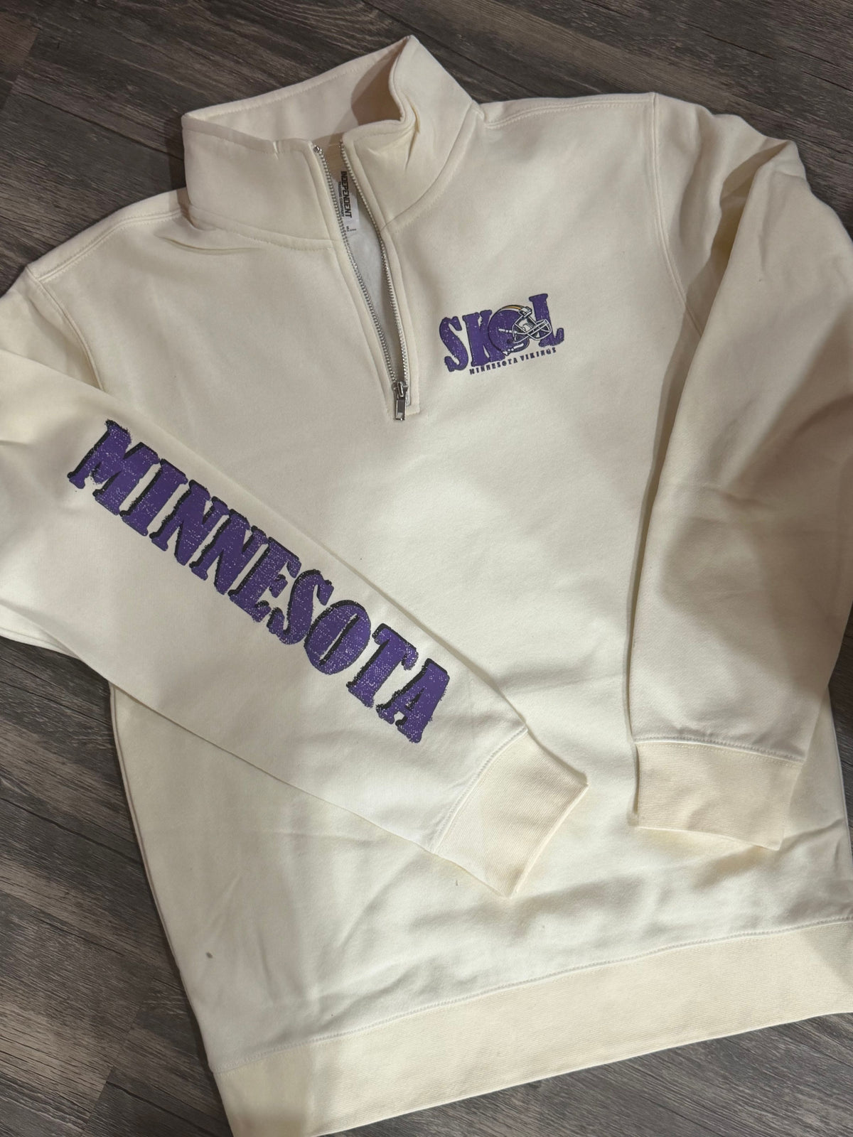SKOL - APPLIQUE - CREWNECK SWEATSHIRT - PURPLE